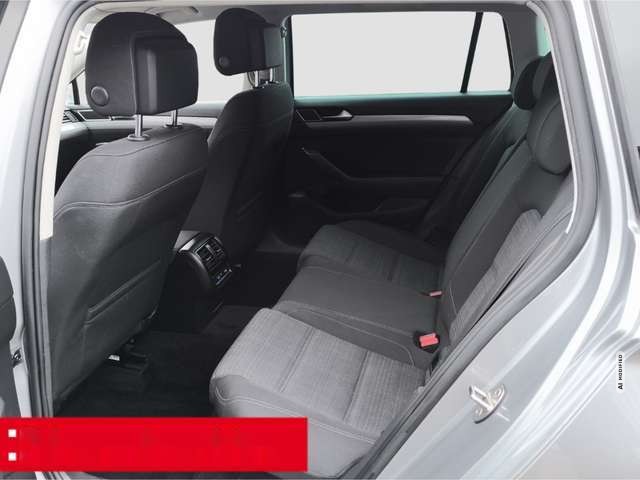 Volkswagen Passat Variant 1.5 TSI DSG Business AHK ACC NAVI