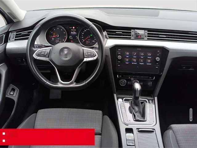 Volkswagen Passat Variant 1.5 TSI DSG Business AHK ACC NAVI