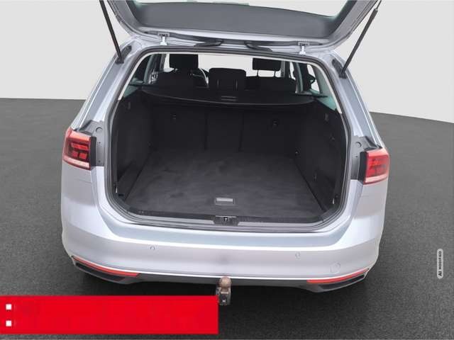 Volkswagen Passat Variant 1.5 TSI DSG Business AHK ACC NAVI