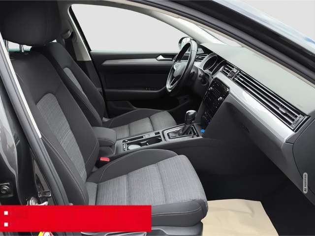 Volkswagen Passat Variant 2.0 TDI DSG Business AHK NAVI PDC