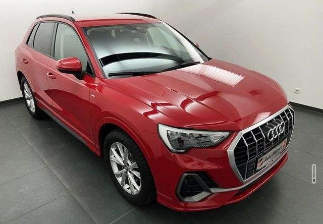 Audi Q3 Q3 35 TFSI S tron S-line AHK#LR-Hzg#ACC#Alcantara