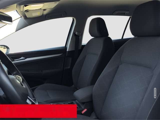 Volkswagen Golf Variant 8 2.0 TDI DSG Life ACC LED NAVI