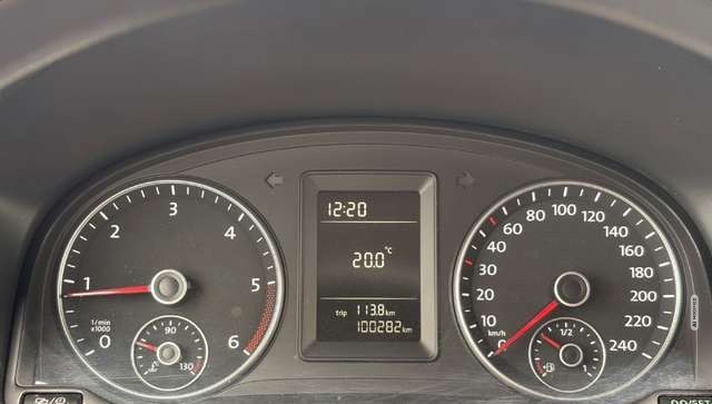 Volkswagen Caddy Kasten 2.0 TDI Leder PDC SitzHZG Freisprech Zentra