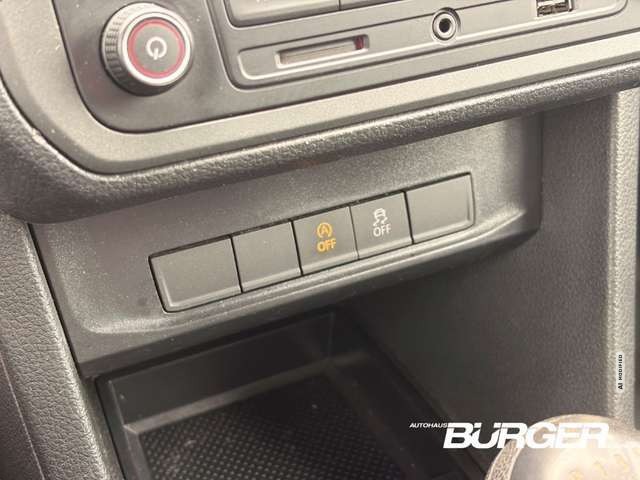 Volkswagen Caddy Kasten 2.0 TDI Leder PDC SitzHZG Freisprech Zentra