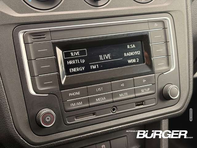 Volkswagen Caddy Kasten 2.0 TDI Leder PDC SitzHZG Freisprech Zentra