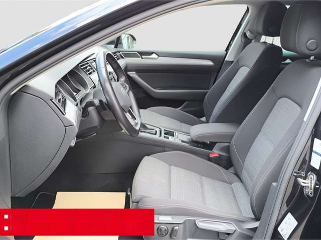 Volkswagen Passat Variant 2.0 TDI DSG Business AHK NAVI PDC