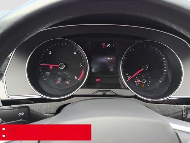 Volkswagen Passat Variant 2.0 TDI DSG Business AHK NAVI PDC