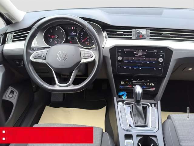 Volkswagen Passat Variant 2.0 TDI DSG Business AHK NAVI PDC