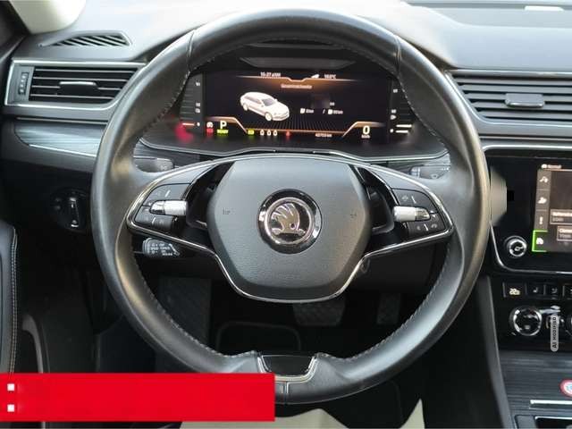 Skoda Superb Combi 1.4 TSI DSG Style iV VOLL-LED NAVI PDC
