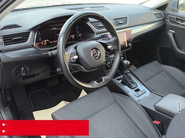 Skoda Superb Combi 1.4 TSI DSG Style iV VOLL-LED NAVI PDC