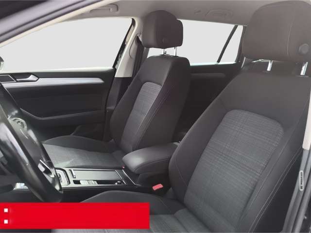 Volkswagen Passat Variant 2.0 TDI DSG Business AHK NAVI PDC