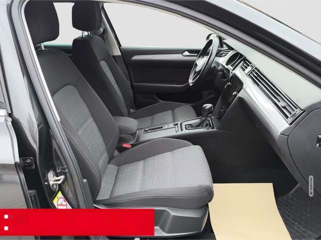 Volkswagen Passat Variant 2.0 TDI DSG Business AHK NAVI PDC