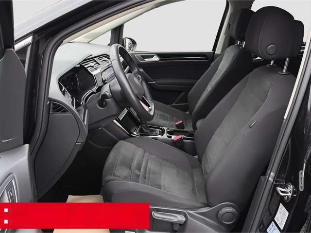 Volkswagen Touran 1.5 TSI DSG Highline ACC PDC SHZ