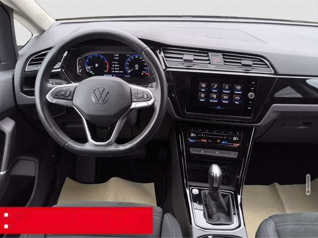Volkswagen Touran 1.5 TSI DSG Highline ACC PDC SHZ