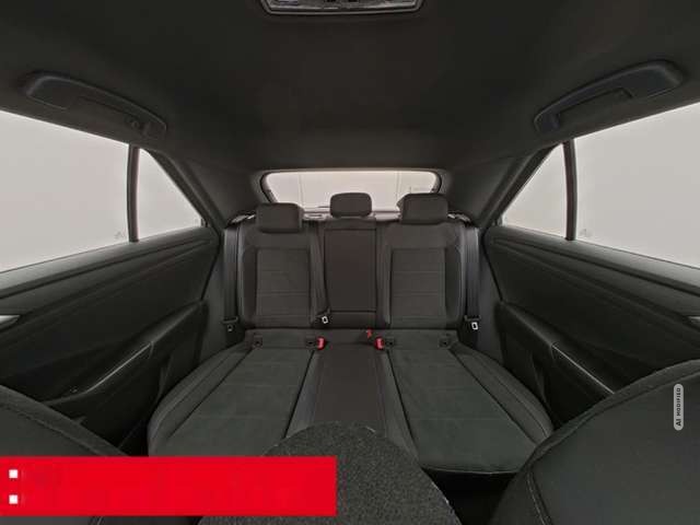 Volkswagen T-Roc 1.5 TSI DSG R-Line 2-J-G AHK LED NAVI