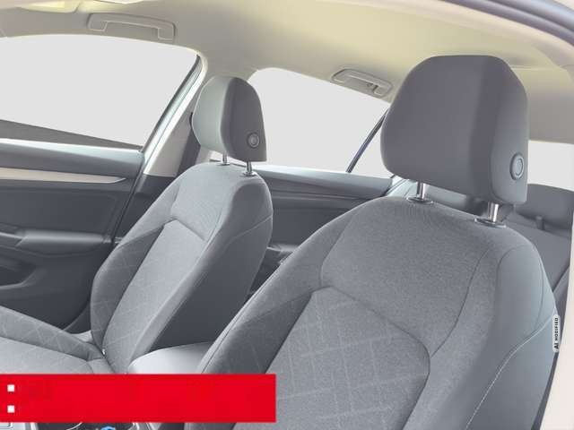 Volkswagen Golf 8 1.5 TSI Life LED ACC NAVI PDC