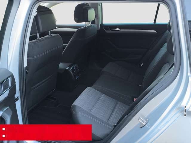 Volkswagen Passat Variant 2.0 TDI DSG Business AHK LED NAVI