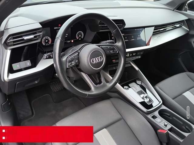 Audi A3 35 TFSI S line NAVI PDC KLIMAAUT
