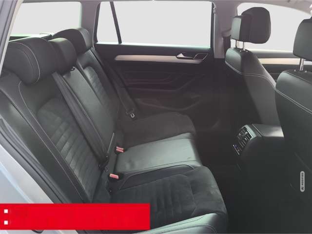 Volkswagen Passat Variant 2.0 TDI DSG Elegance AHK NAVI RFK