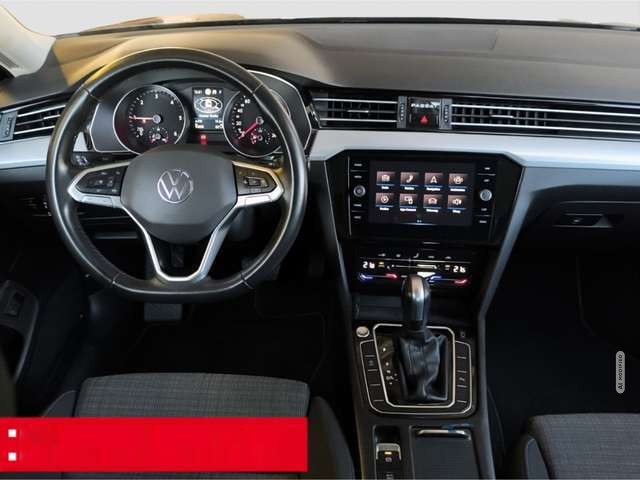 Volkswagen Passat Variant 2.0 TDI DSG Business AHK NAVI LED