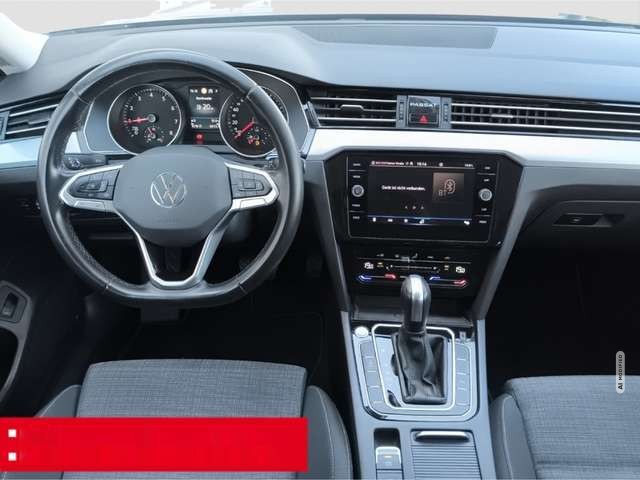 Volkswagen Passat Variant 1.5 TSI DSG Business AHK LED NAVI