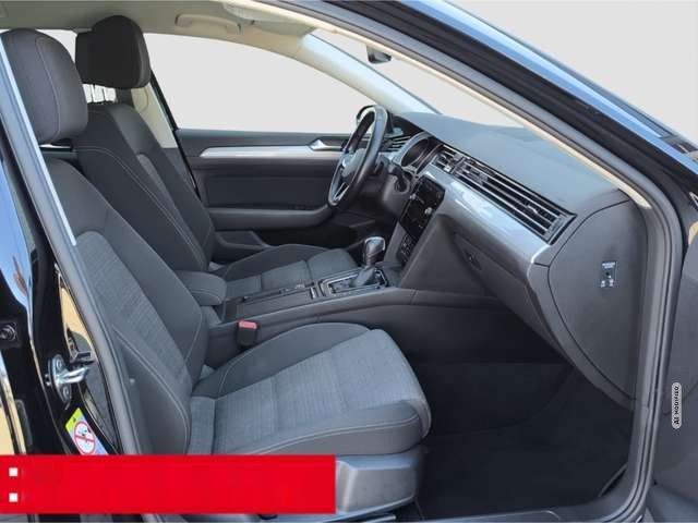 Volkswagen Passat Variant 1.5 TSI DSG Business AHK LED NAVI