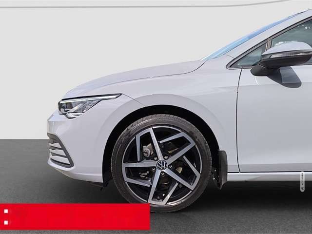 Volkswagen Golf 8 Lim. eTSI DSG Life AHK NAVI RFK