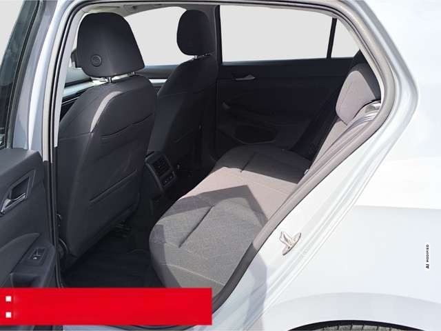 Volkswagen Golf 8 Lim. eTSI DSG Life AHK NAVI RFK