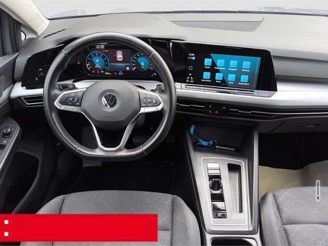 Volkswagen Golf 8 Lim. eTSI DSG Life AHK NAVI RFK