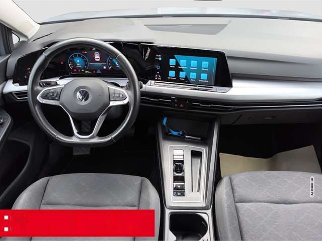 Volkswagen Golf 8 Lim. eTSI DSG Life AHK NAVI RFK