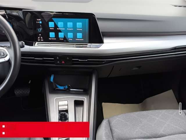Volkswagen Golf 8 Lim. eTSI DSG Life AHK NAVI RFK