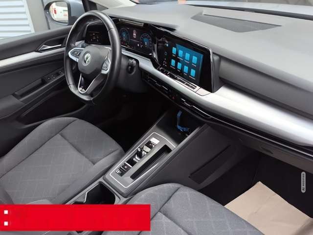 Volkswagen Golf 8 Lim. eTSI DSG Life AHK NAVI RFK