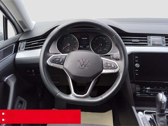Volkswagen Passat Variant 1.5 TSI DSG Business AHK NAVI LED
