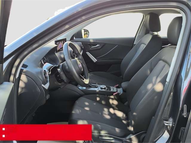 Audi Q2 35 TFSI advanced MATRIX-LED RFK PDC
