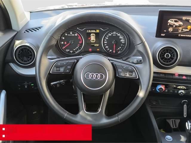Audi Q2 35 TFSI advanced MATRIX-LED RFK PDC