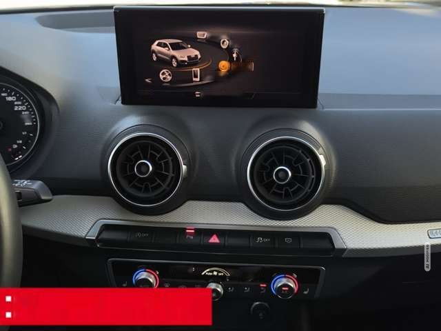 Audi Q2 35 TFSI advanced MATRIX-LED RFK PDC