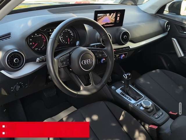 Audi Q2 35 TFSI advanced MATRIX-LED RFK PDC