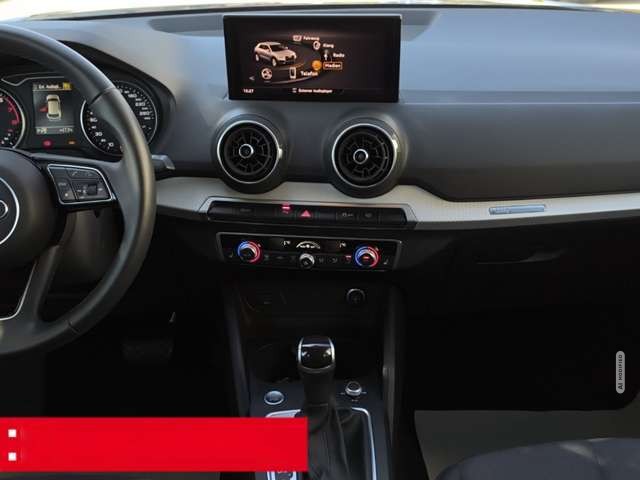Audi Q2 35 TFSI advanced MATRIX-LED RFK PDC