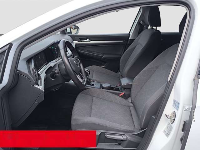 Volkswagen Golf 8 Lim. 1.5 TSI Life LED NAVI PDC