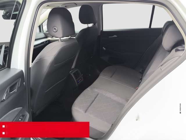 Volkswagen Golf 8 Lim. 1.5 TSI Life LED NAVI PDC