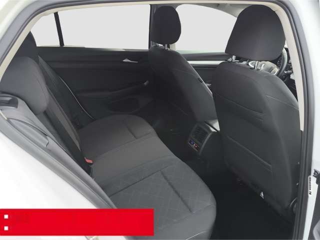 Volkswagen Golf 8 Lim. 1.5 TSI Life LED NAVI PDC