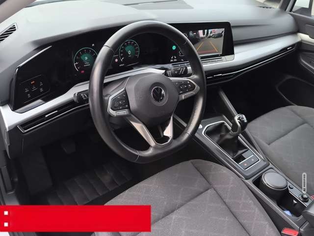 Volkswagen Golf 8 Lim. 1.5 TSI Life LED NAVI PDC