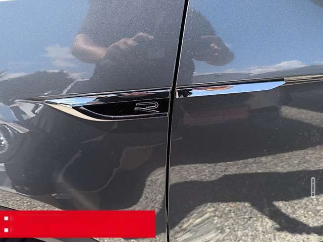Volkswagen T-Roc 1.5 TSI DSG R-Line LED PARK-ASSIST RFK