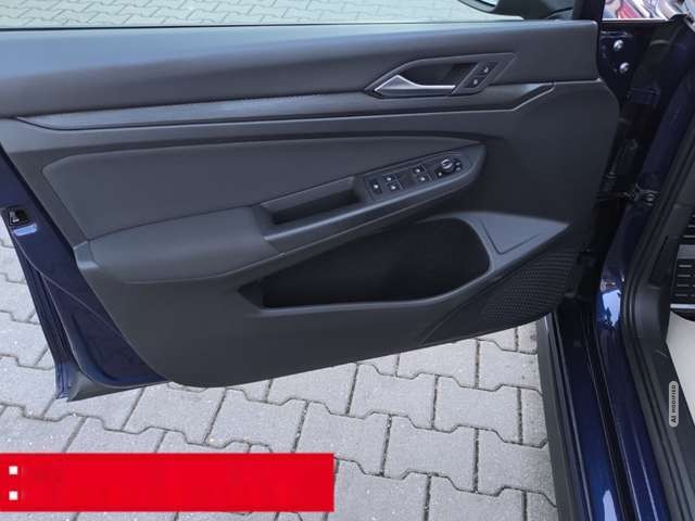 Volkswagen Golf GTI 8 2.0 TSI DSG ACC NAVI RFK