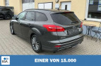 Bild Ford Focus Turnier ST-Line Xenon Navi Winterpaket 1.5 Ecob...