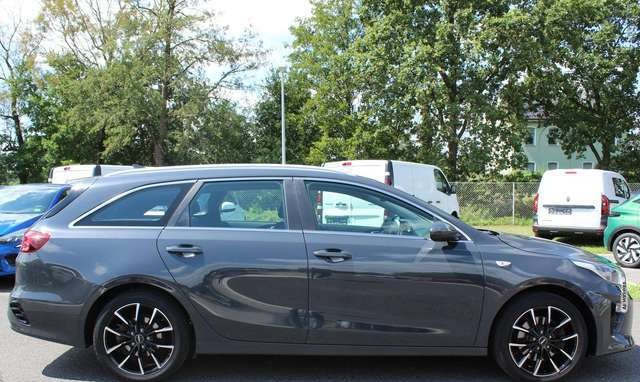 Kia cee'd / Ceed Vision 1,5 Automatik