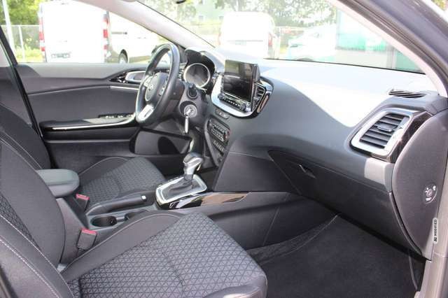 Kia cee'd / Ceed Vision 1,5 Automatik