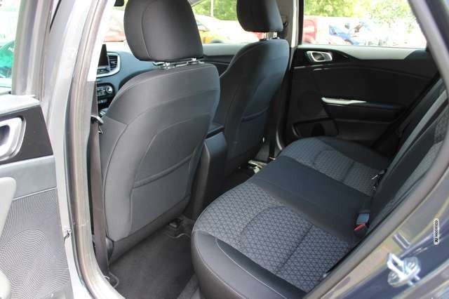 Kia cee'd / Ceed Vision 1,5 Automatik