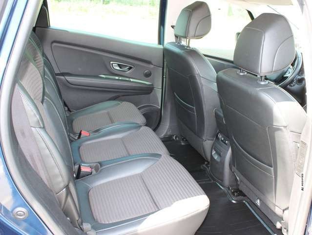 Renault Scenic Grand BOSE Edition TCE 140 EDC Automatik