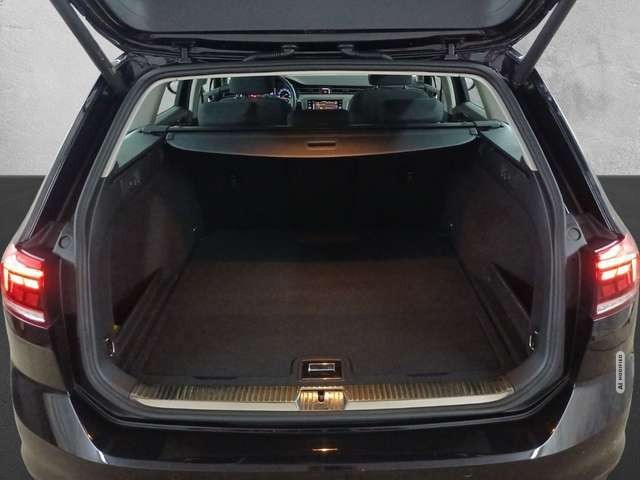 Volkswagen Passat 2.0TDI Business LED NAVI KAMERA CARPLAY